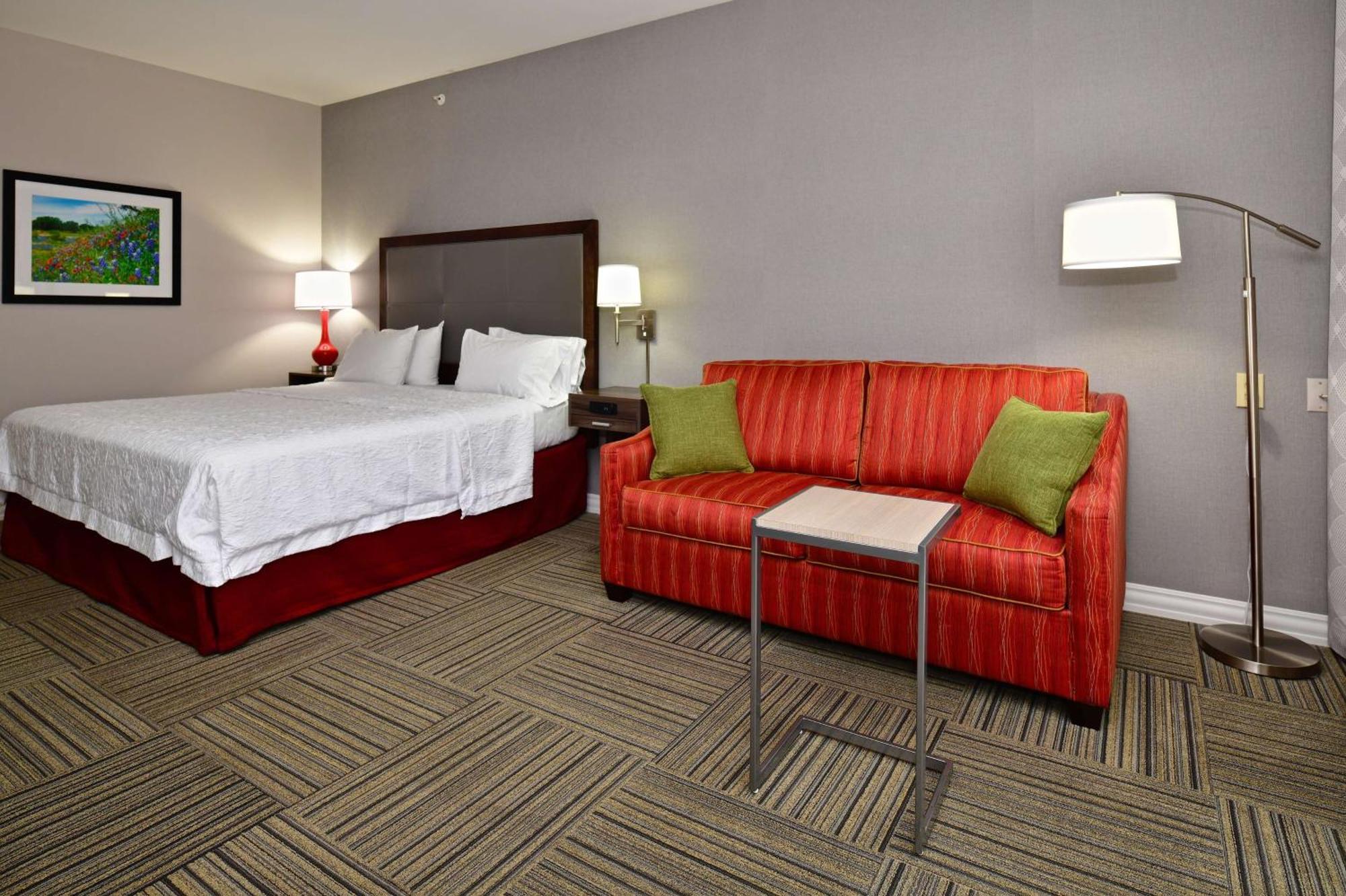 Hampton Inn & Suites Fredericksburg Ngoại thất bức ảnh