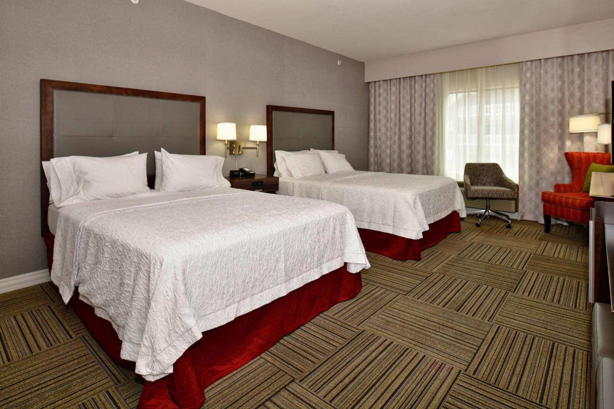 Hampton Inn & Suites Fredericksburg Ngoại thất bức ảnh